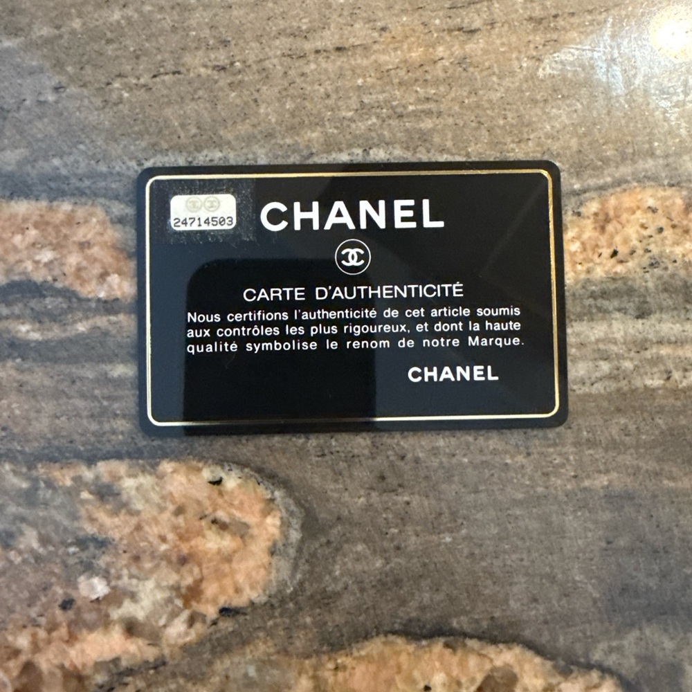 CHANEL Black and Silver Jewelry Accessory - Picture 5 of 6